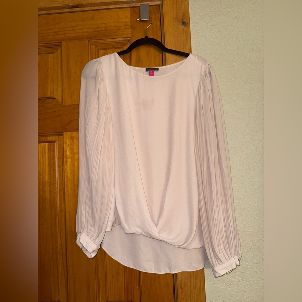 Vince Camuto Pink Top - Picture 2 of 6